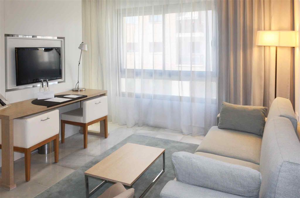 Suittes Hotel Algeciras Bagian luar foto